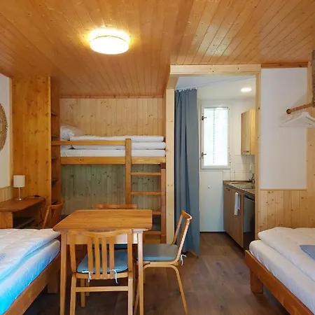 Zátoka živohošť - *