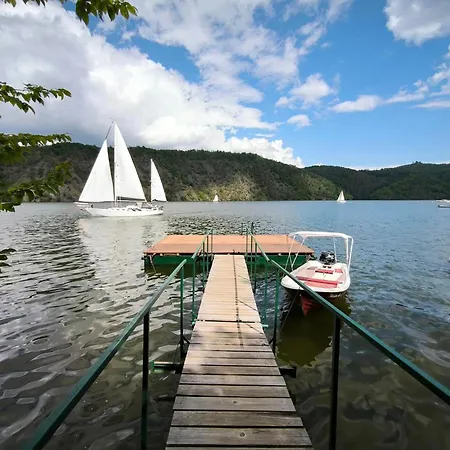 Camping Zátoka živohošť -
