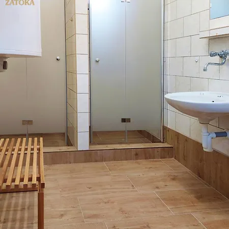 Zatoka Zivohost - Camping *