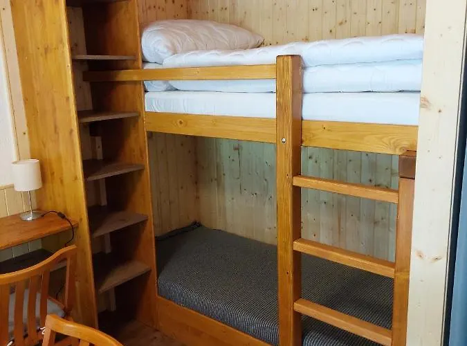 キャンプ場 Zatoka Zivohost -