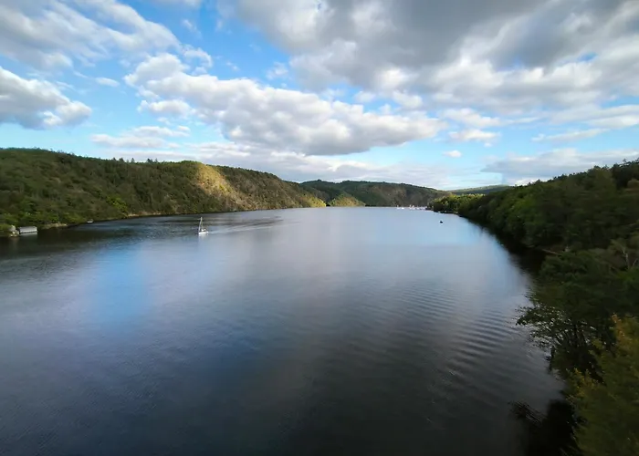 キャンプ場 Zatoka Zivohost - *